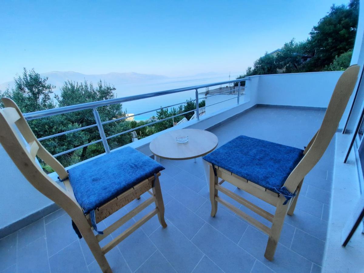 Flower Hill Vlorë Екстериор снимка