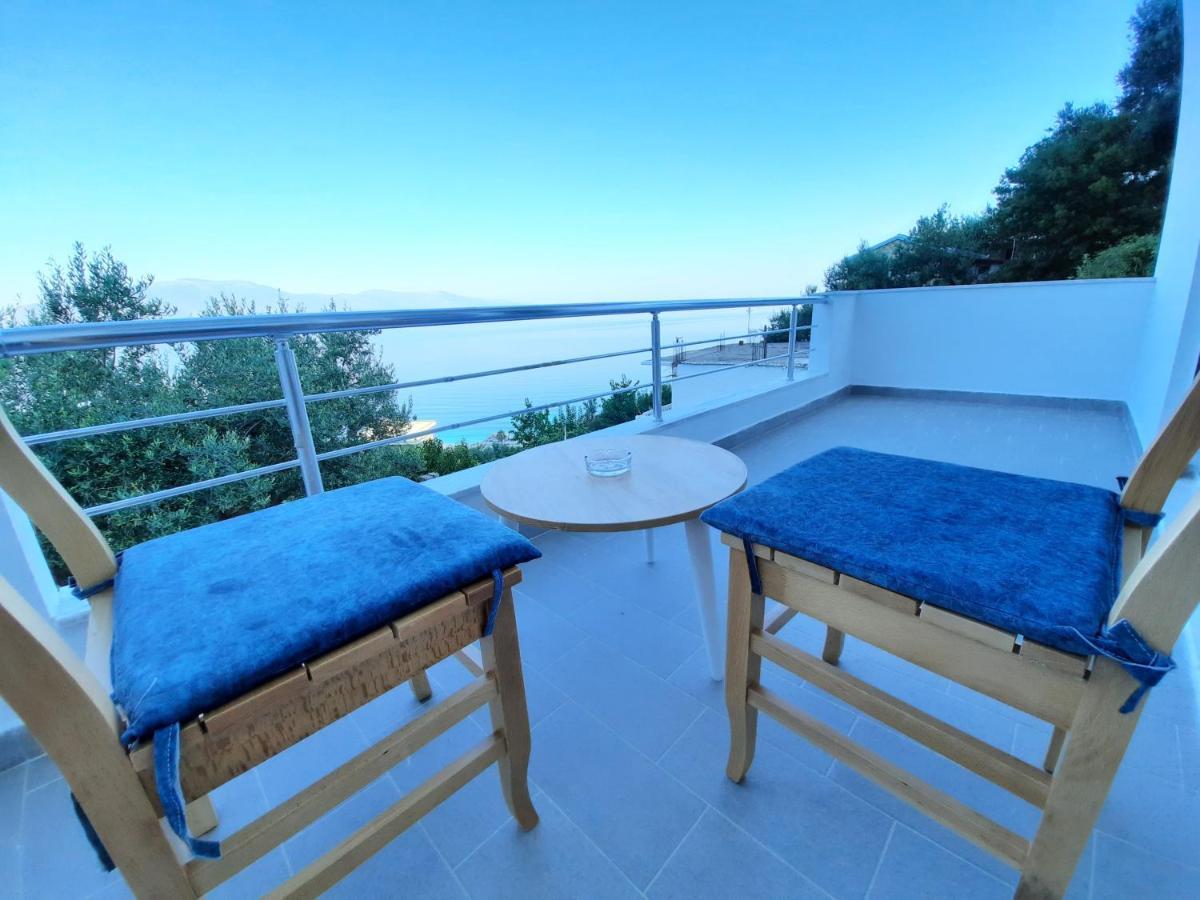 Flower Hill Vlorë Екстериор снимка