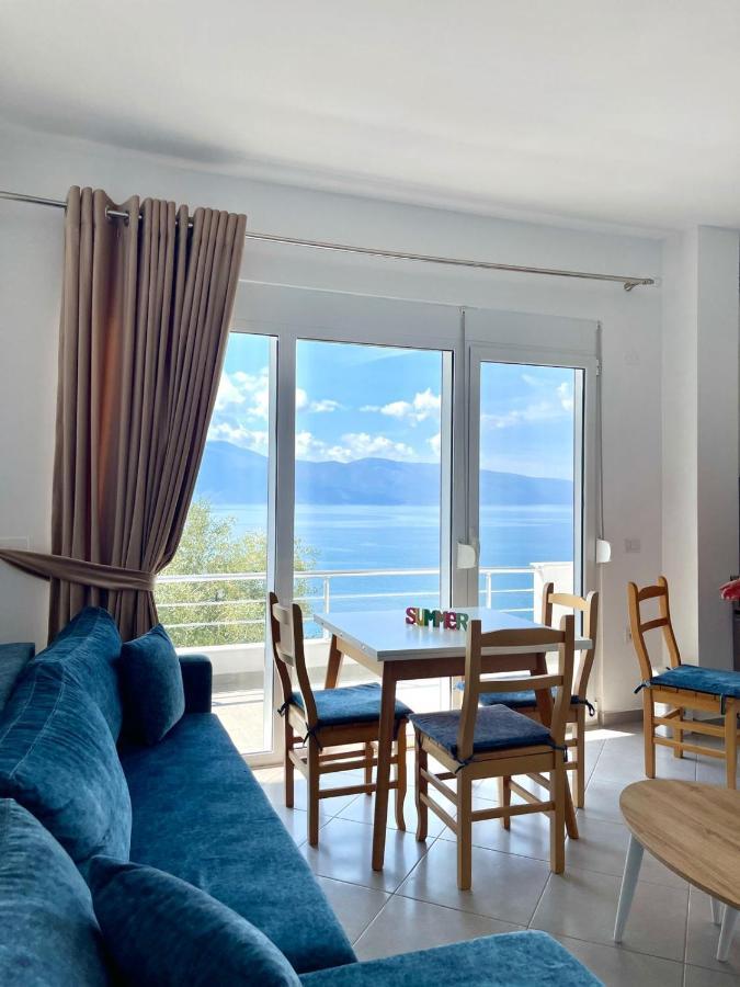 Flower Hill Vlorë Екстериор снимка